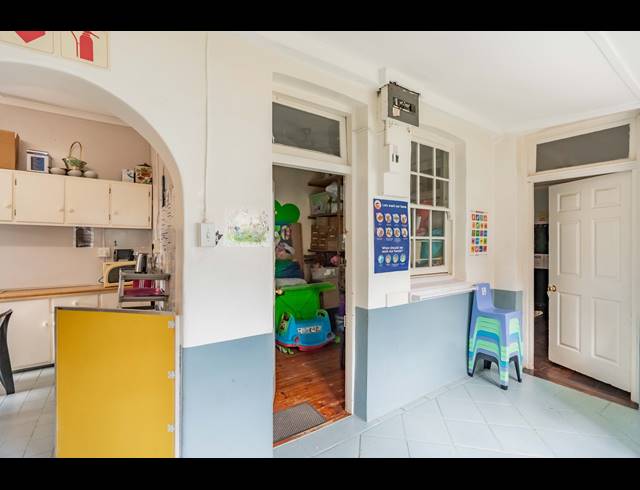5 BEDROOM HOUSE FOR SALE IN WINDERMERE